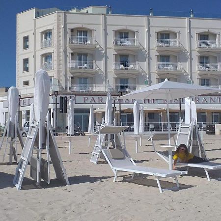 Hotel Paradise Porto Cesareo Kültér fotó