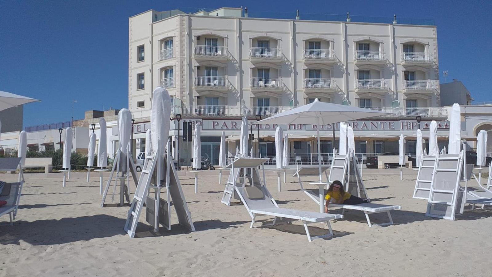 Hotel Paradise Porto Cesareo Kültér fotó